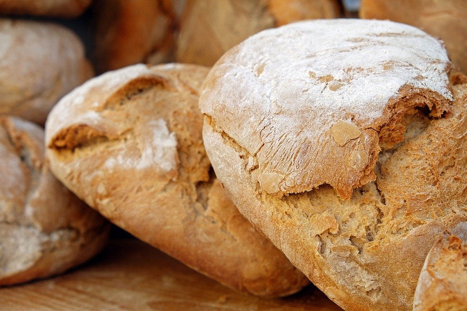 Pan de trigo refinado genérico Pan de trigo refinado genérico