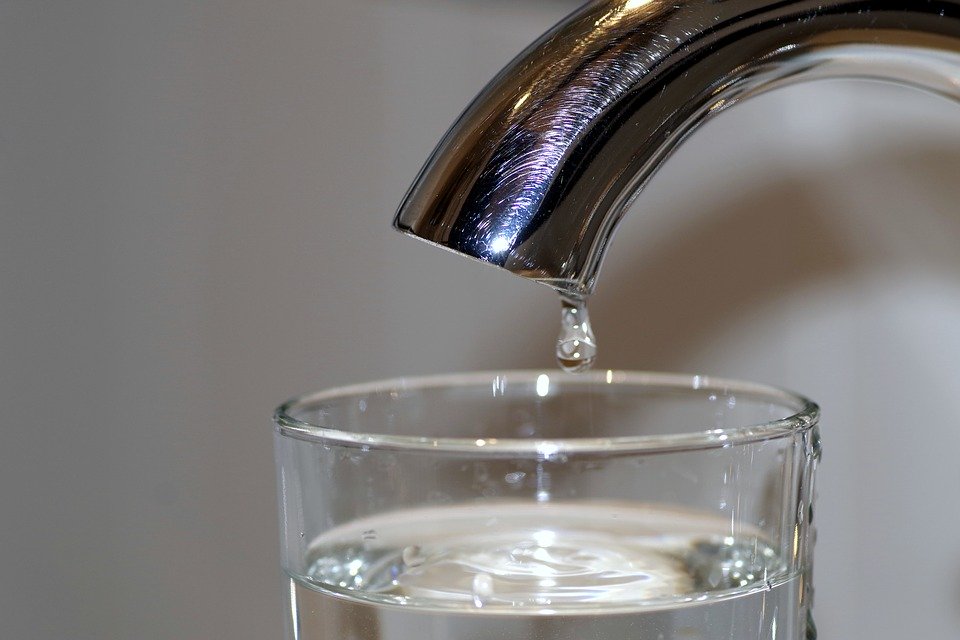 Agua del grifo