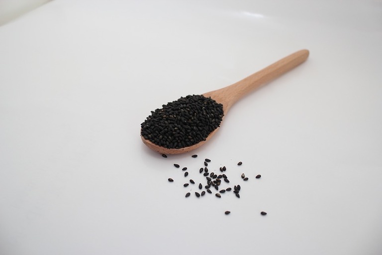 Semillas de sésamo negro Semillas de sésamo negro