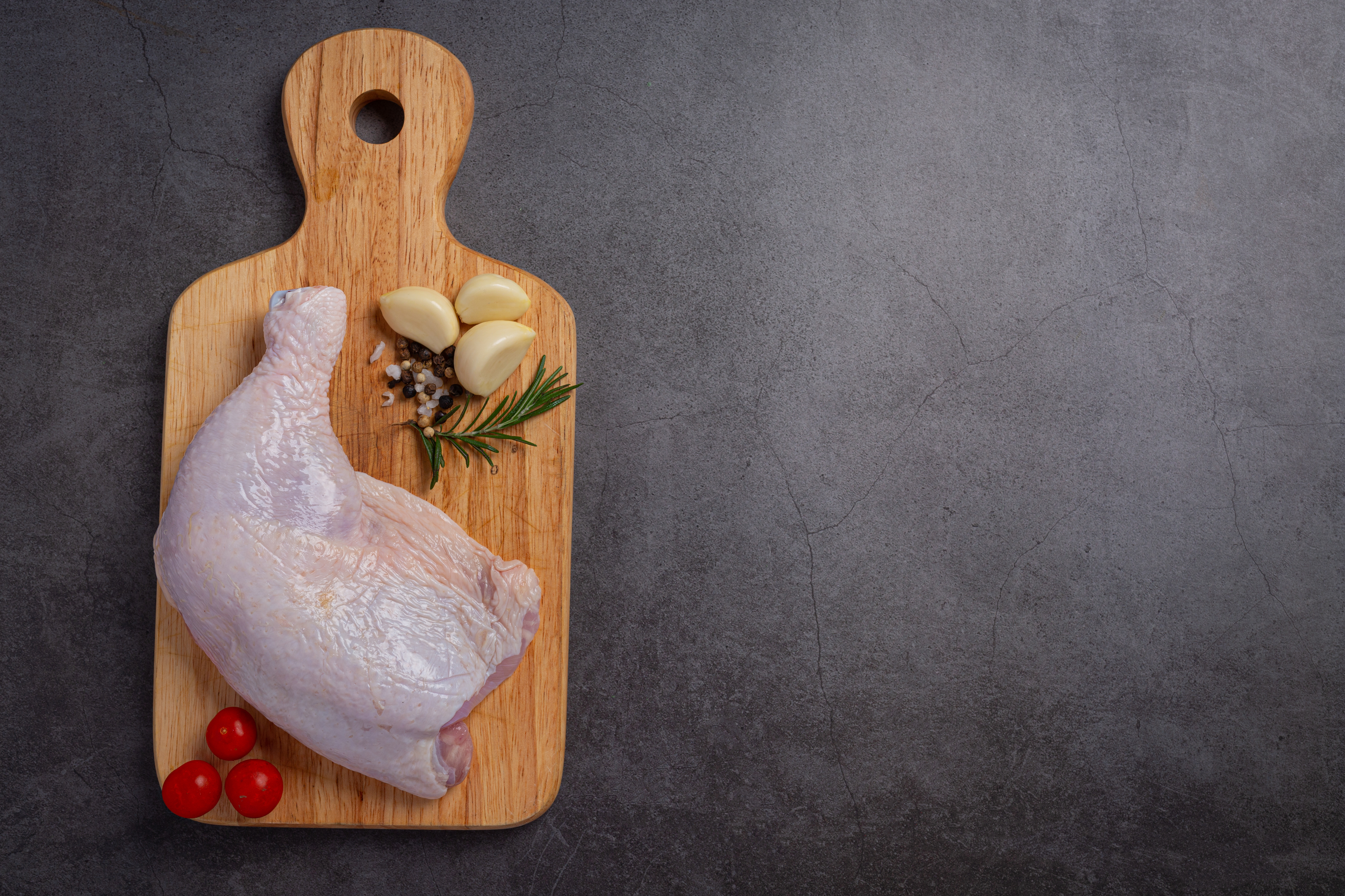 Contramuslo deshuesado de pollo