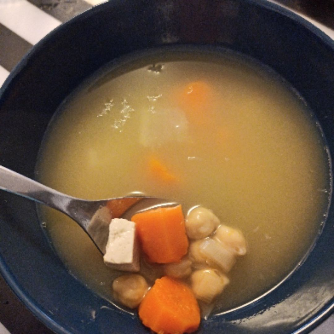 Cocido de tofu y garbanzos Cocido de tofu y garbanzos