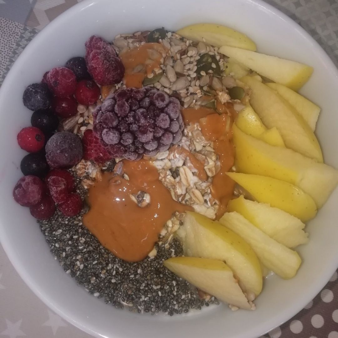 Kéfir con semillas y frutas Kéfir con semillas y frutas