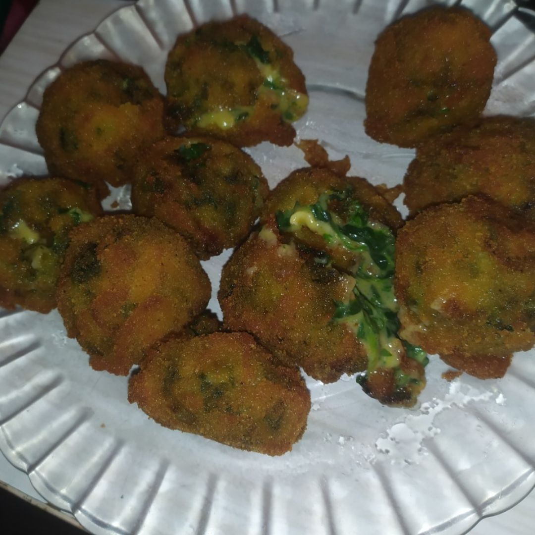 Croquetas de espinacas y queso Croquetas de espinacas y queso