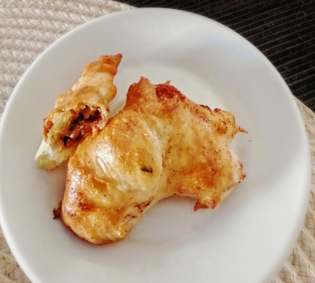 Croissants rellenos de chocolate 🍫 🥐 Croissants rellenos de chocolate 🍫 🥐
