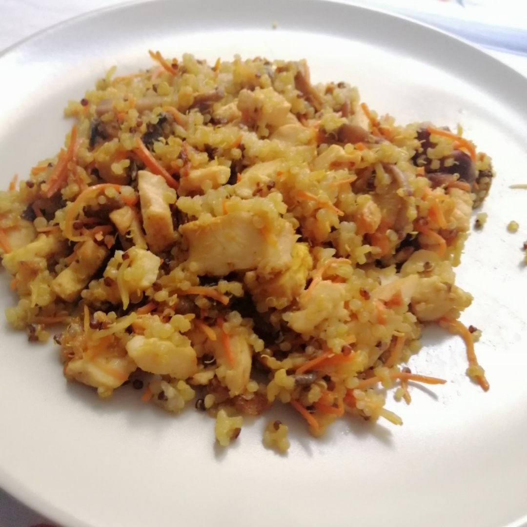 Quinoa con pollo y setas Quinoa con pollo y setas