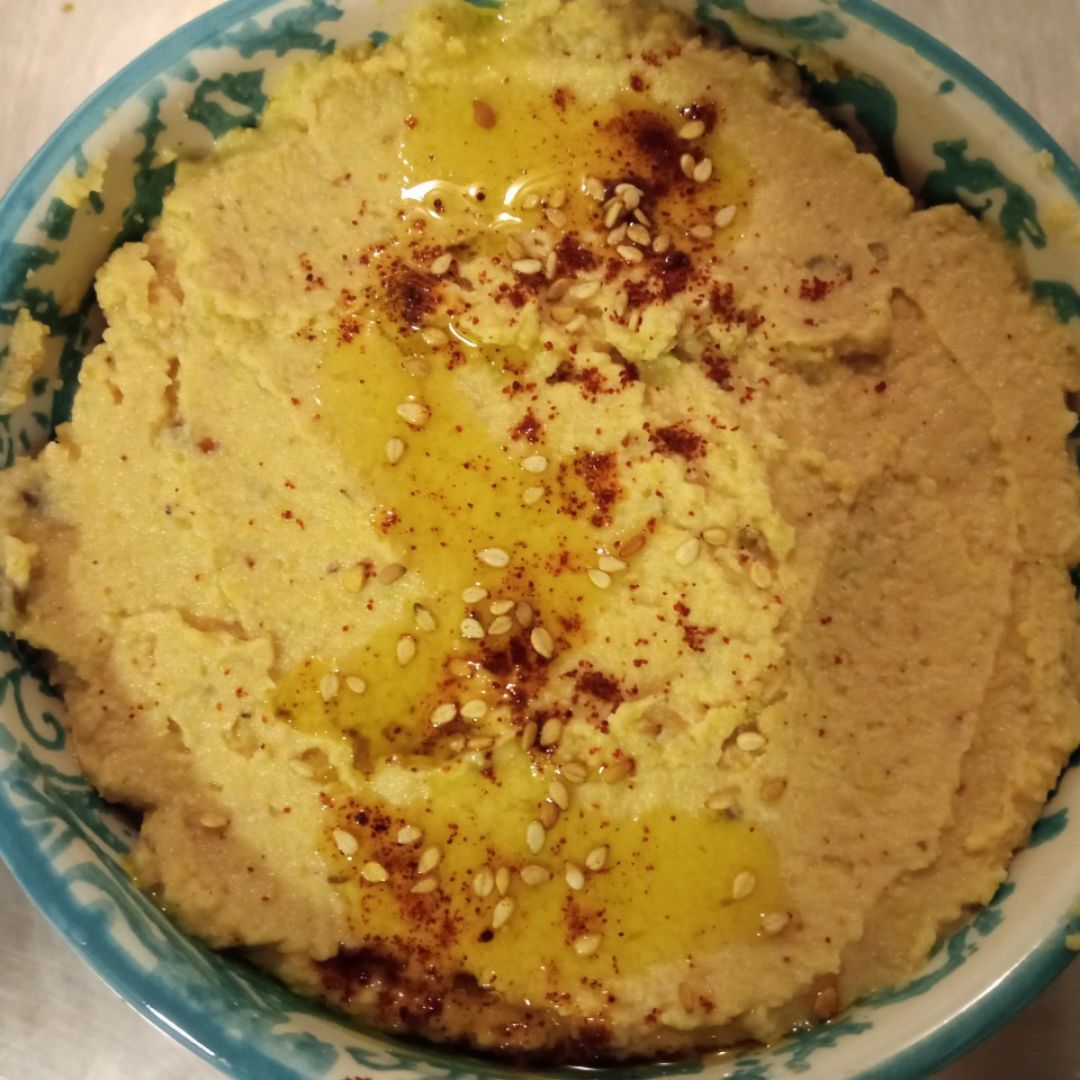 Hummus totalmente casero (con tahini hecho en casa) Hummus totalmente casero (con tahini hecho en casa)