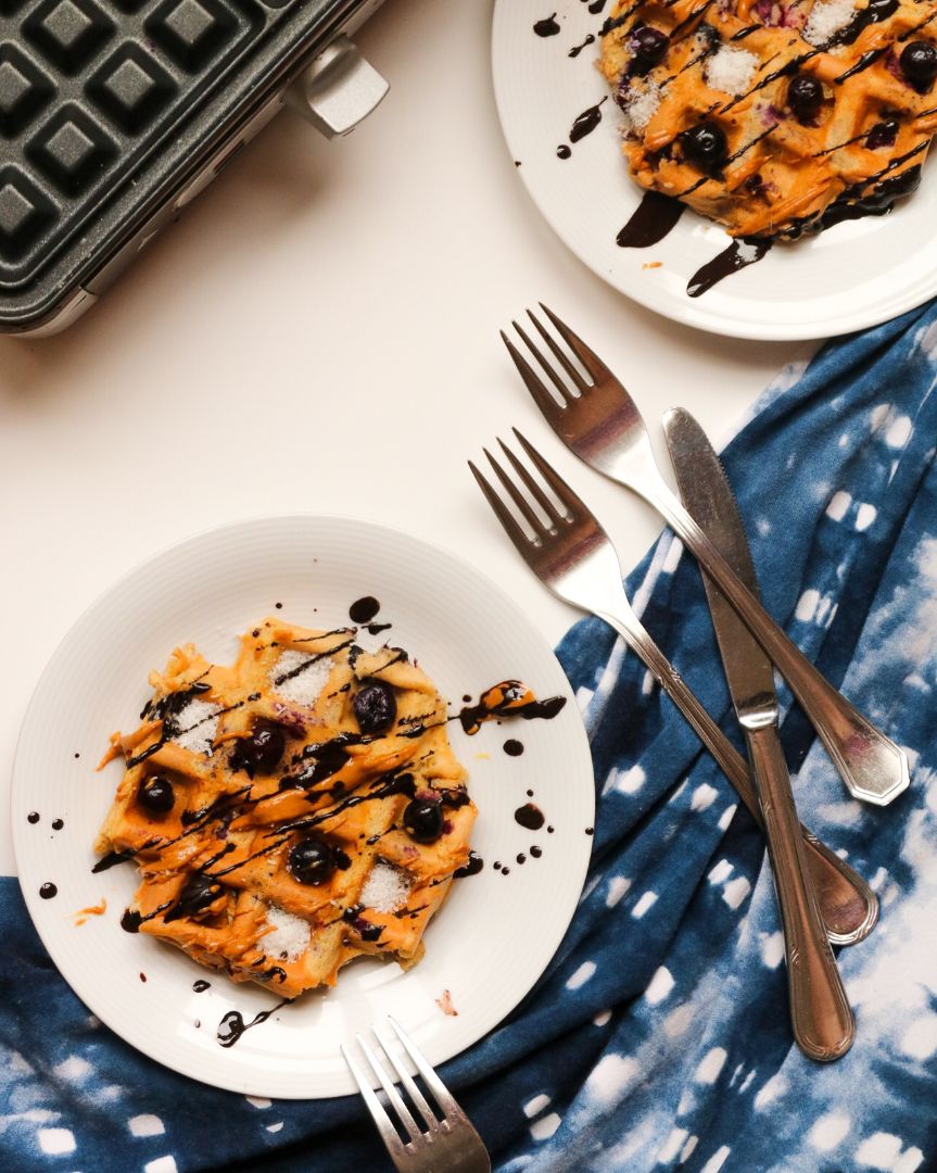 Gofres de arándanos y coco Gofres de arándanos y coco