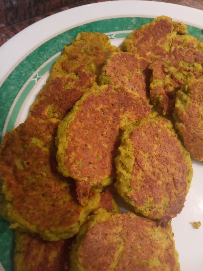 Mini hamburguesas de brócoli sin gluten