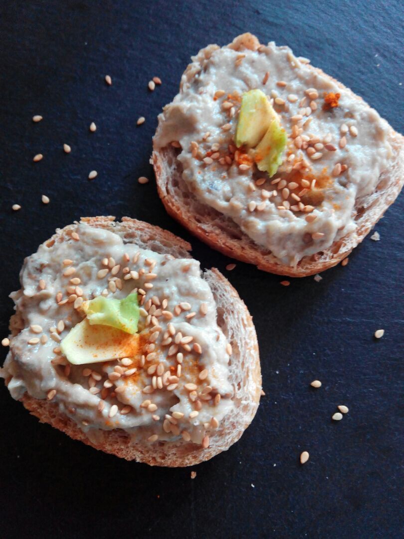 Mutabbal (paté de berenjena) Mutabbal (paté de berenjena)