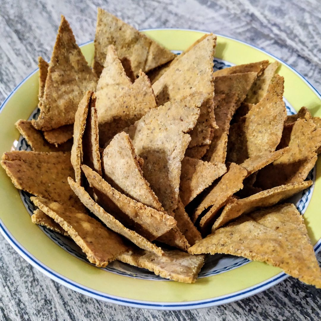 NACHOS CON HARINA DE GARBANZO NACHOS CON HARINA DE GARBANZO