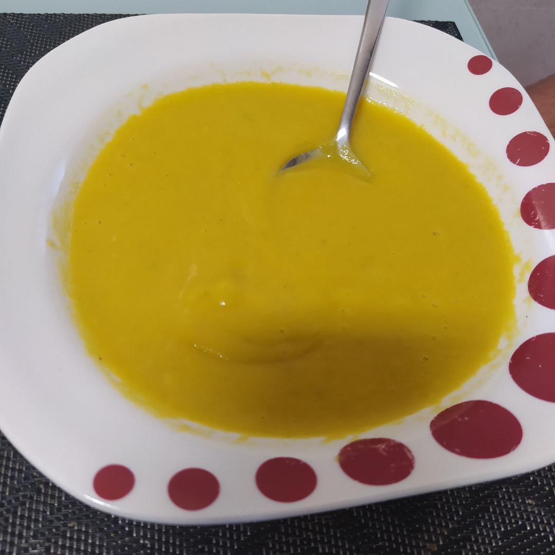 Crema de zanahoria y curry Crema de zanahoria y curry