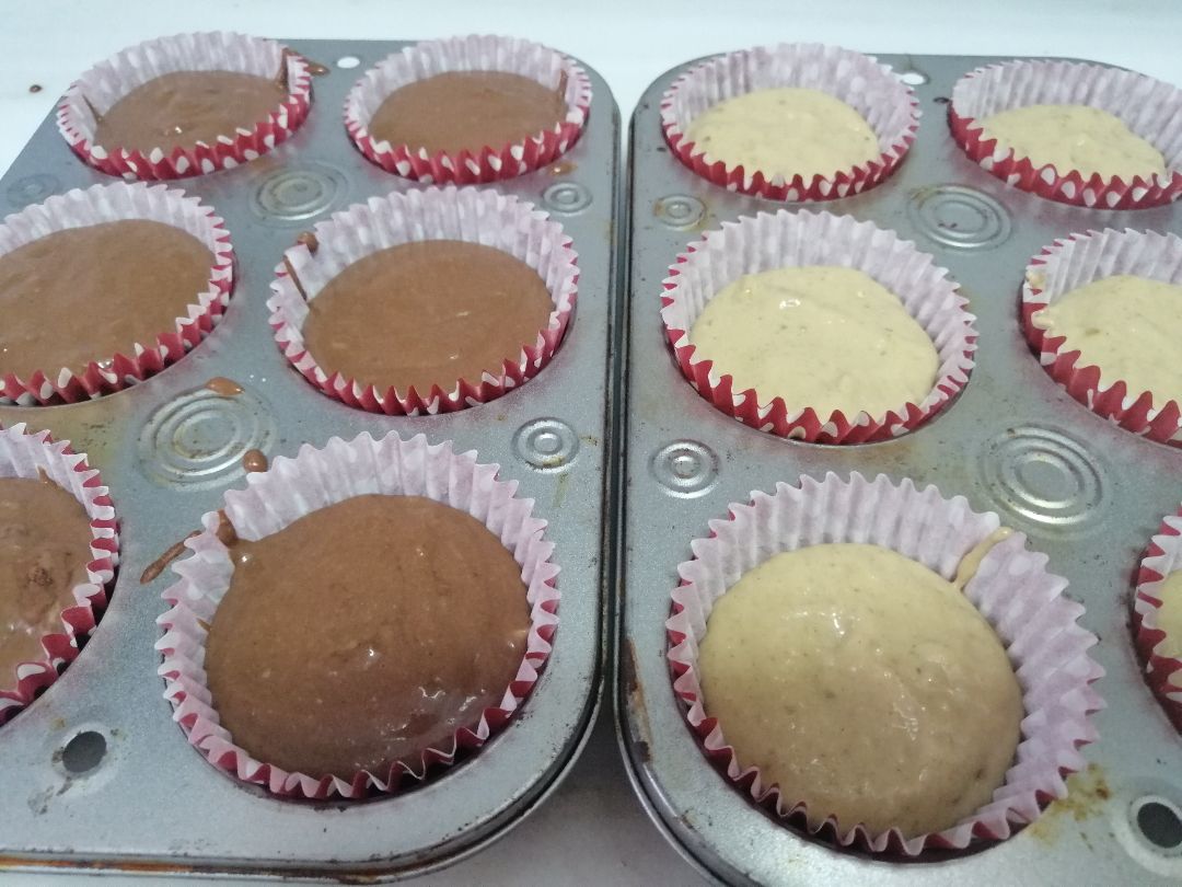 Cupcakes de pera y coco 🍐🥥 Paso 4 Cupcakes de pera y coco 🍐🥥 Paso 4