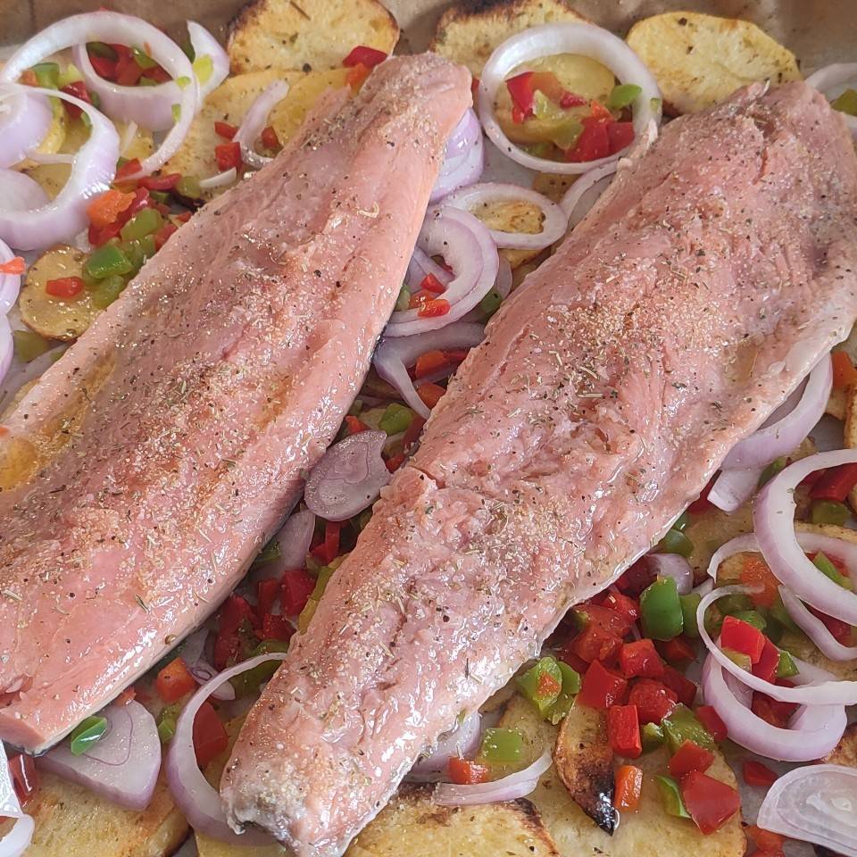 🍴🍴SALMÓN con patatas y verduras  🥔🫑🧅 al HORNO🍴🍴❗❗
