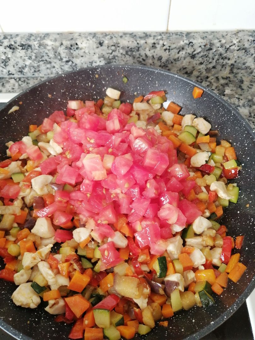 Garbanzos con pisto de pollo Paso 2 Garbanzos con pisto de pollo Paso 2