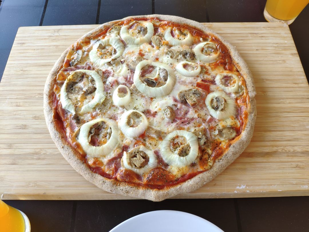 Pizza con harina integral de espelta Pizza con harina integral de espelta