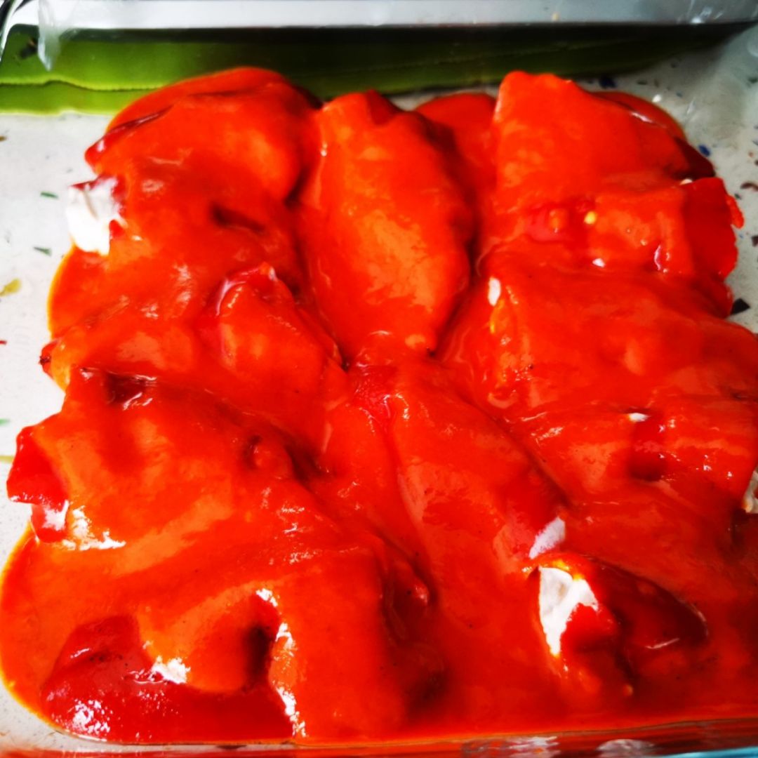 Pimientos del piquillo rellenos Pimientos del piquillo rellenos