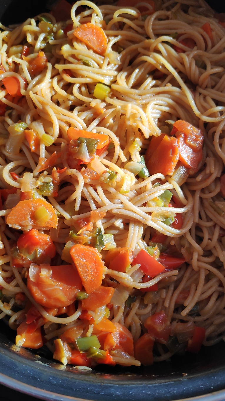 Espaguetis integrales con verdura