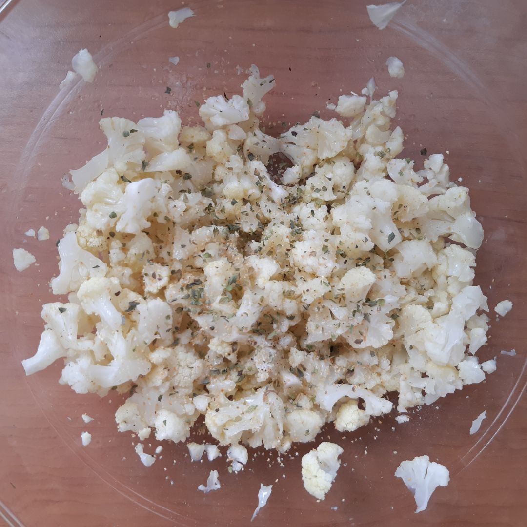 Huevos revueltos con coliflor Paso 1 Huevos revueltos con coliflor Paso 1