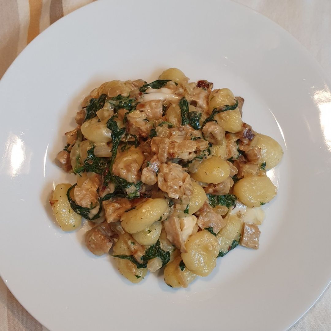 Gnocchis con heura y espinacas
