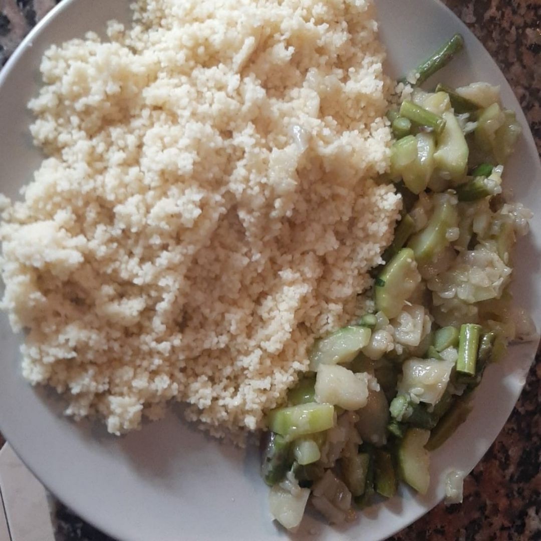 Cuscús con verduras Cuscús con verduras