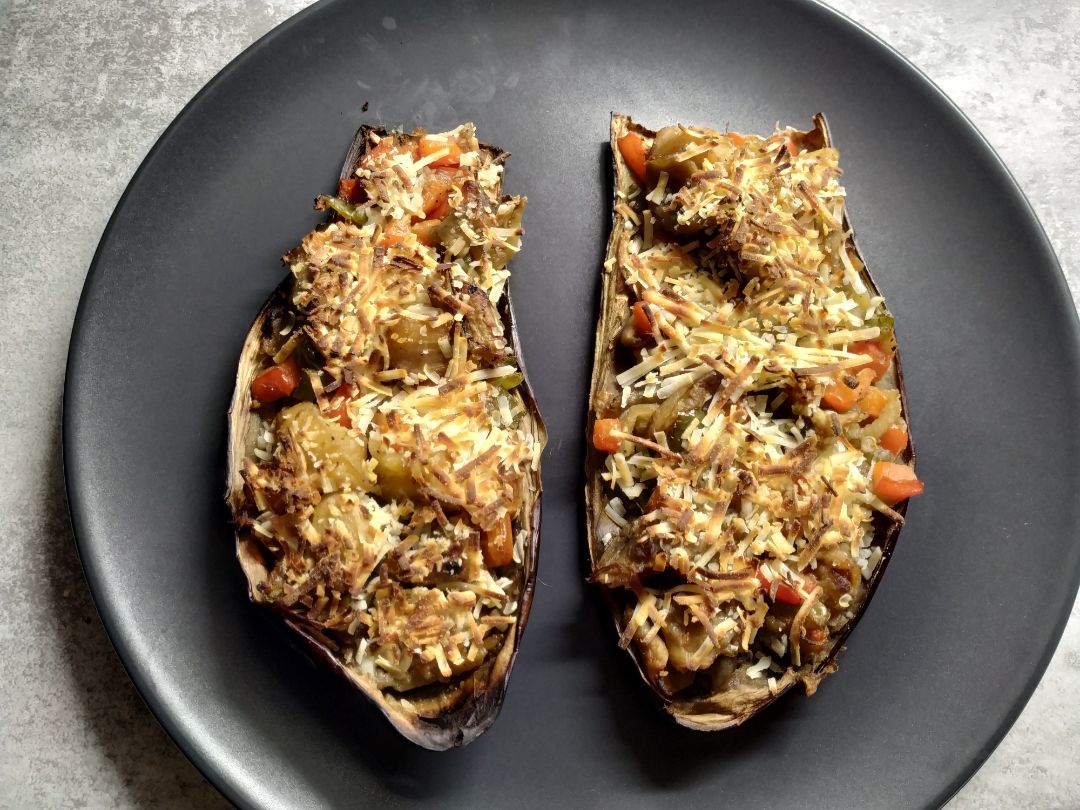 Berenjenas rellenas con verduras Berenjenas rellenas con verduras