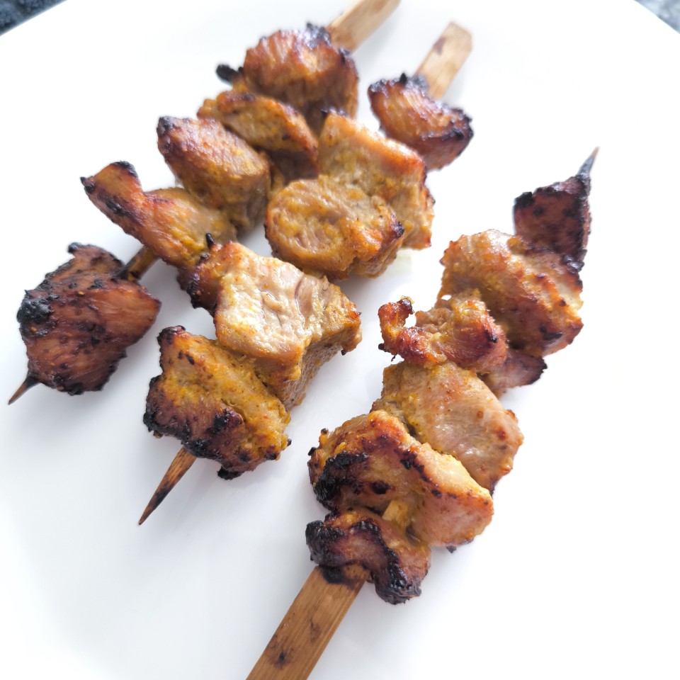 Pinchos de pavo en airfryer Paso 1 Pinchos de pavo en airfryer Paso 1