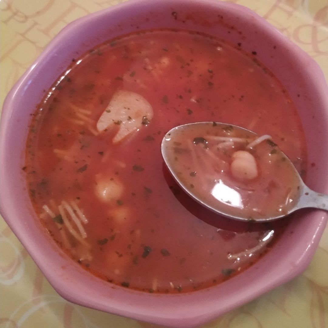 Sopa con la despensa vacía Sopa con la despensa vacía