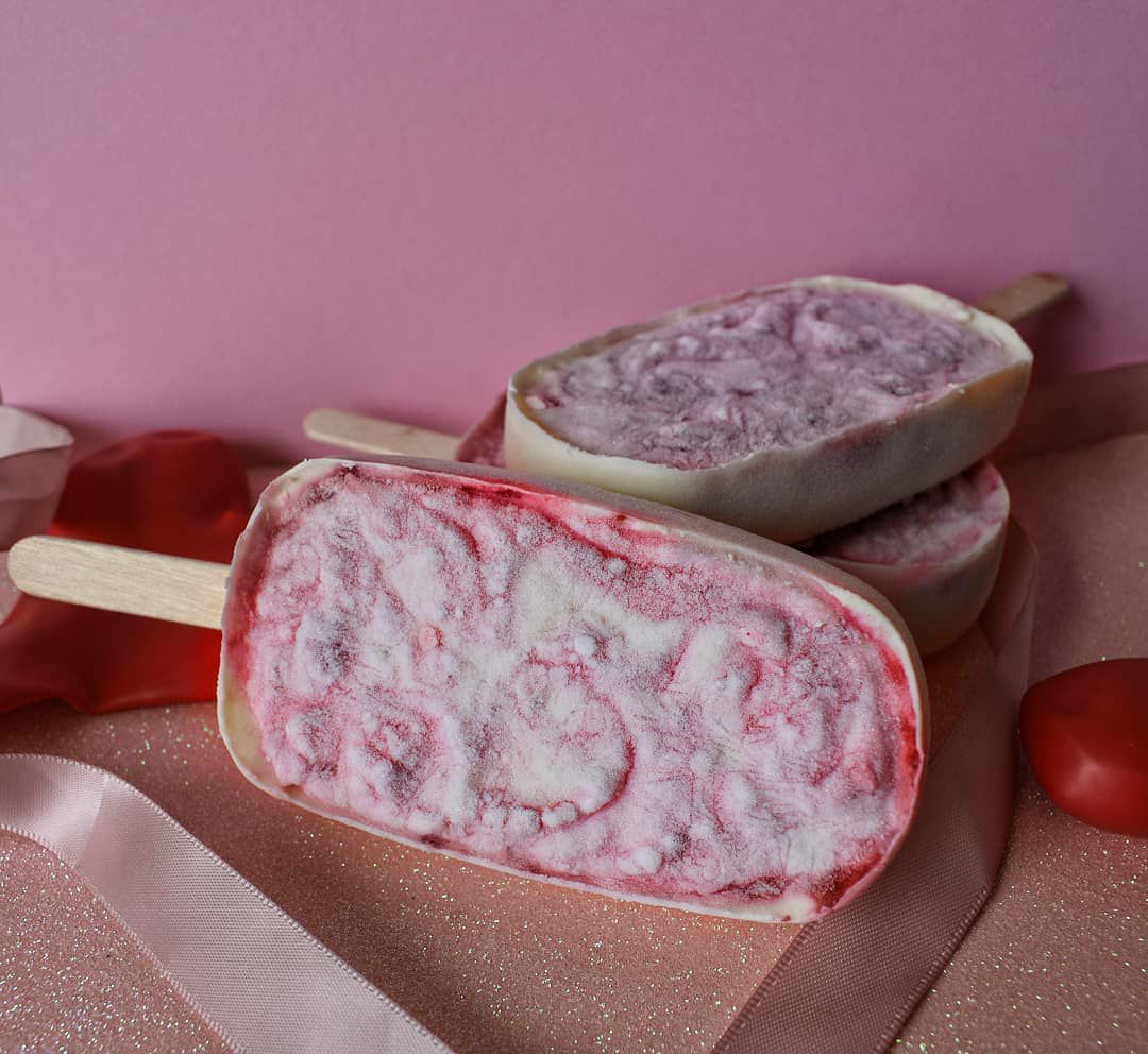 HELADO DE CHEESECAKE O TARTA DE QUESO🍓 HELADO DE CHEESECAKE O TARTA DE QUESO🍓