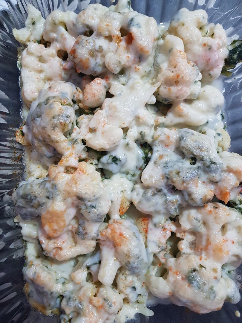 Coliflor con espinaca. Coliflor con espinaca.