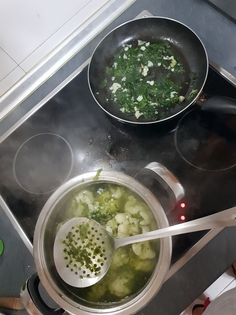 Coliflor con espinaca. Paso 0 Coliflor con espinaca. Paso 0