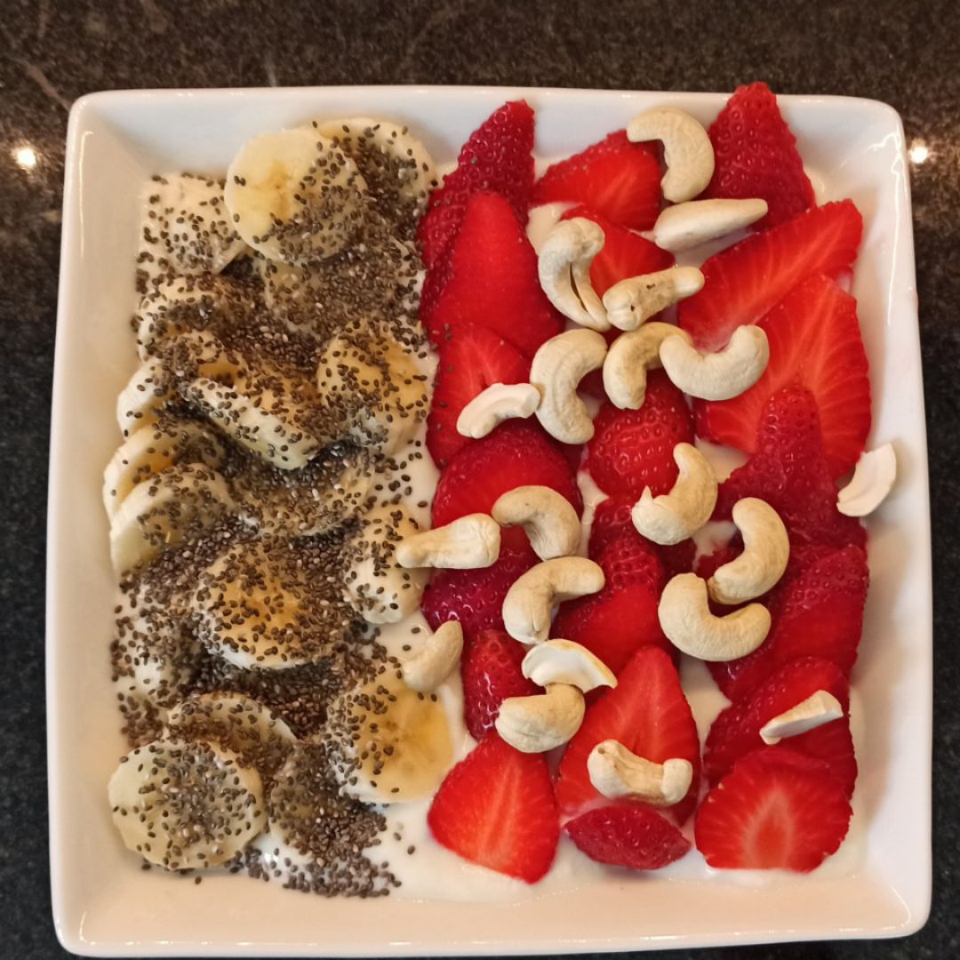 Yogur vegano con frutas Yogur vegano con frutas