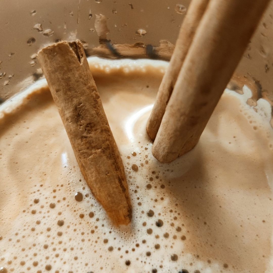 Café especiado con canela Café especiado con canela