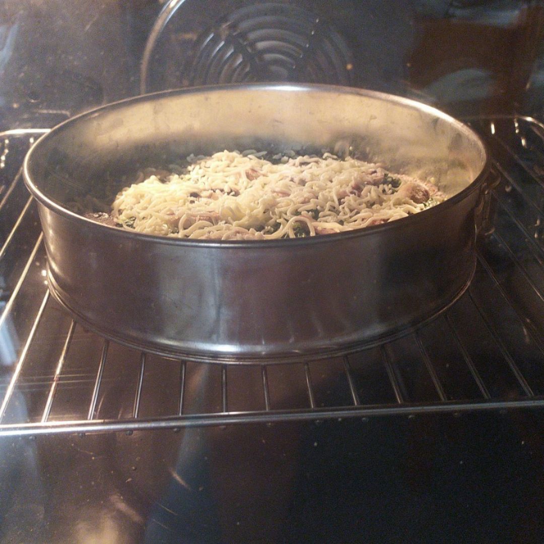 PASTEL DE ESPINACAS 🥬 Paso 3 PASTEL DE ESPINACAS 🥬 Paso 3