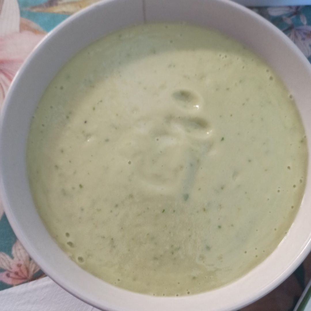 Crema de aguacate y pepino Crema de aguacate y pepino