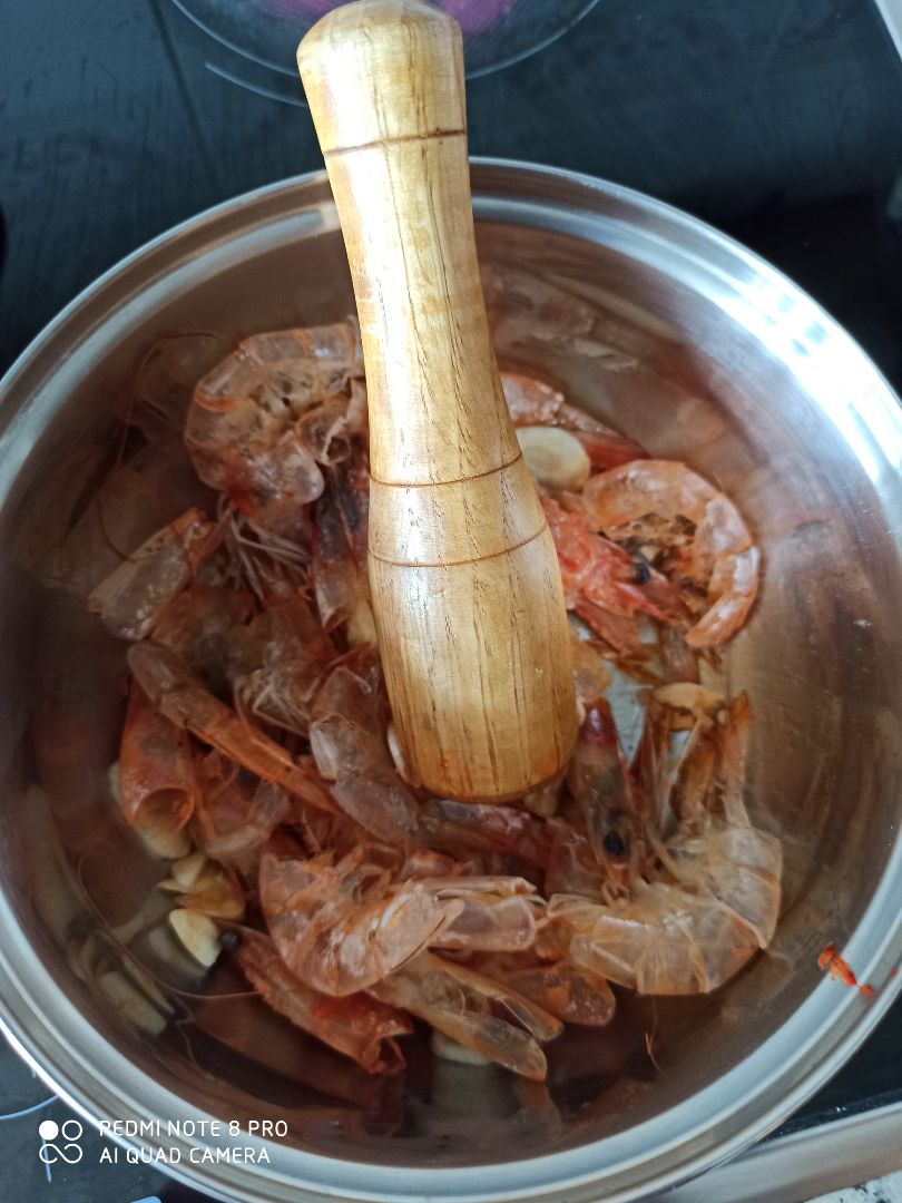 Fumet de gambones 🍤 Paso 1 Fumet de gambones 🍤 Paso 1