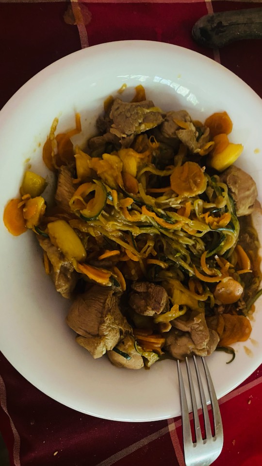 Salteado de pavo y verduras
