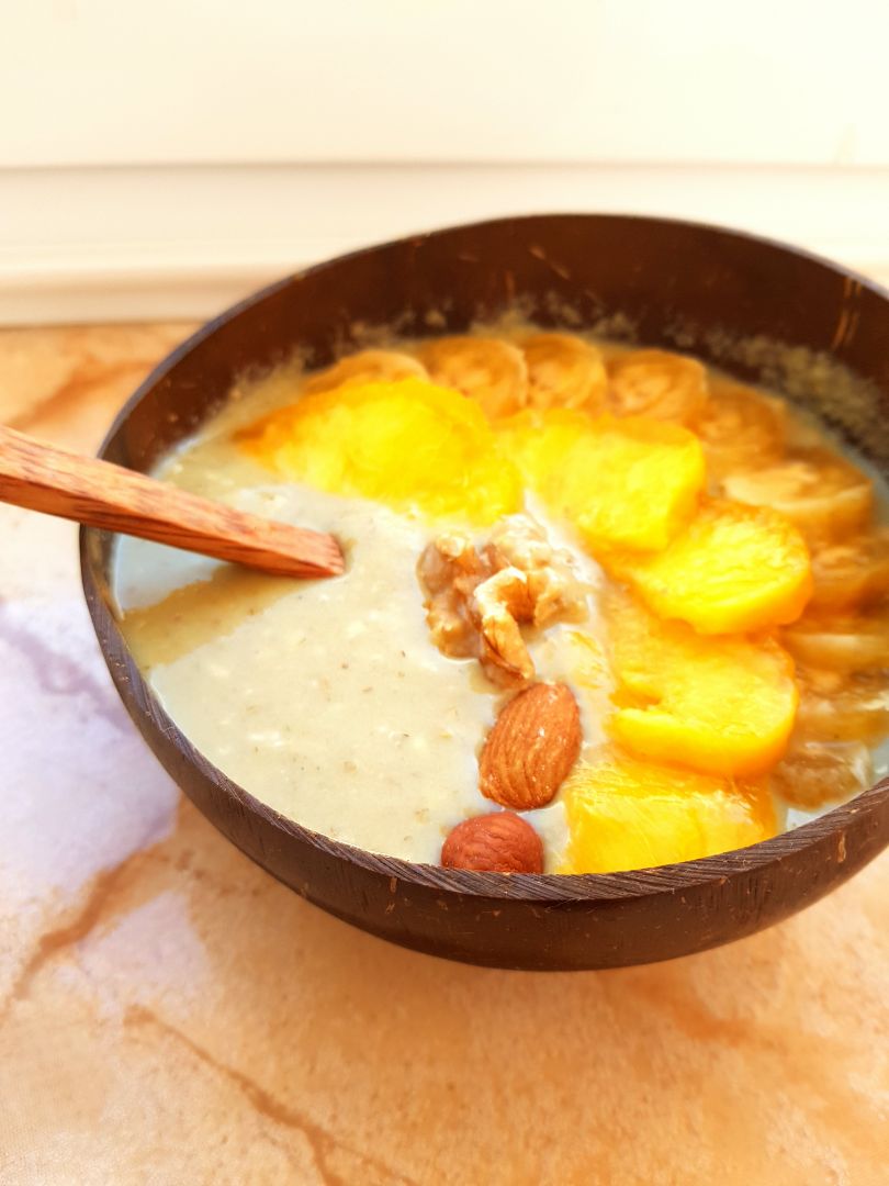 Overnight oats de te matcha y platano