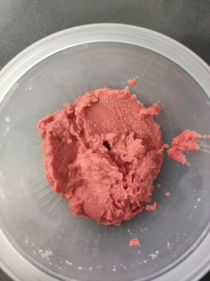 Humus de remolacha.