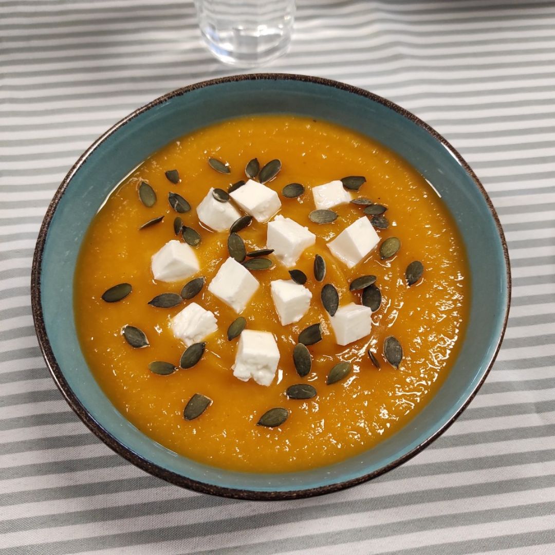 Crema de calabaza, manzana y cebolla 🎃🍎🧅 Crema de calabaza, manzana y cebolla 🎃🍎🧅