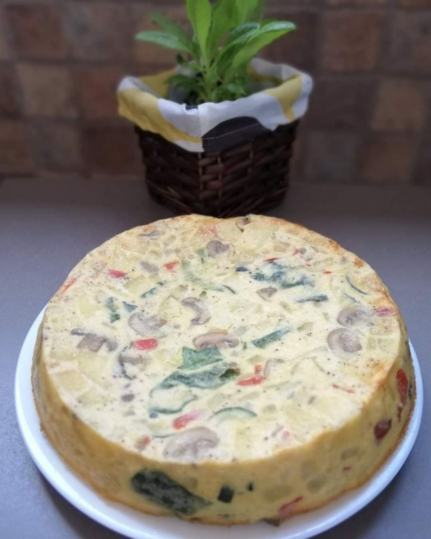 Mega Tortilla de Patatas y Verduras Mega Tortilla de Patatas y Verduras
