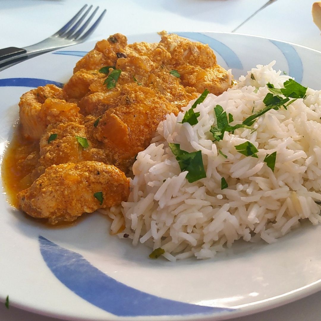 Pollo tikka masala con arroz Basmati Pollo tikka masala con arroz Basmati