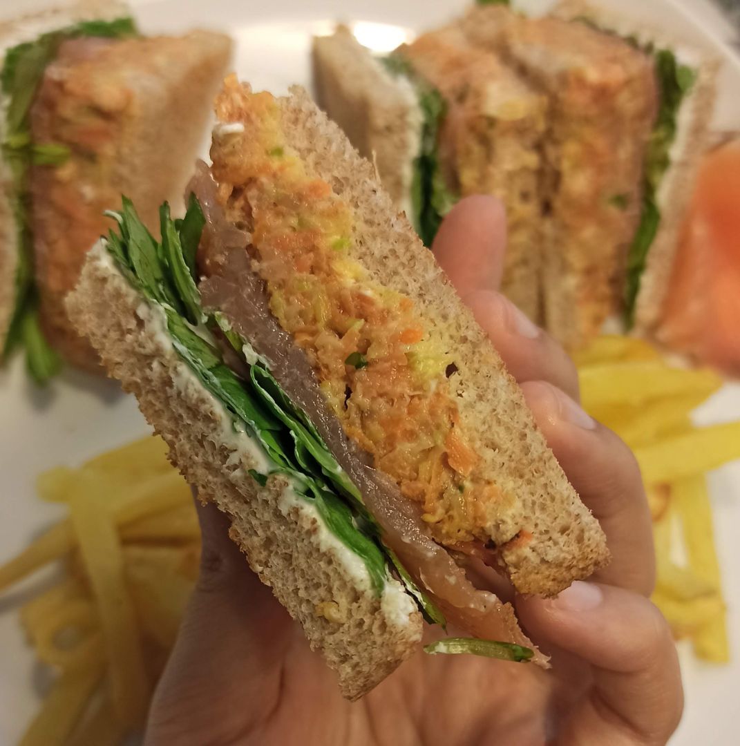 🌸SÁNDWICH CON BURGUER VEGETAL🌸 Paso 3 🌸SÁNDWICH CON BURGUER VEGETAL🌸 Paso 3