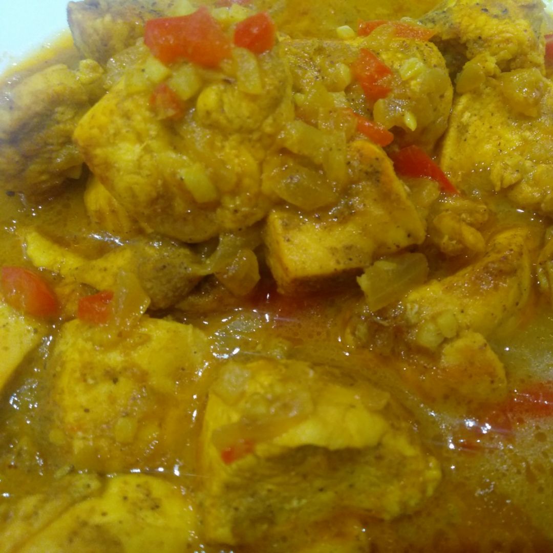 Pollo al curry Pollo al curry