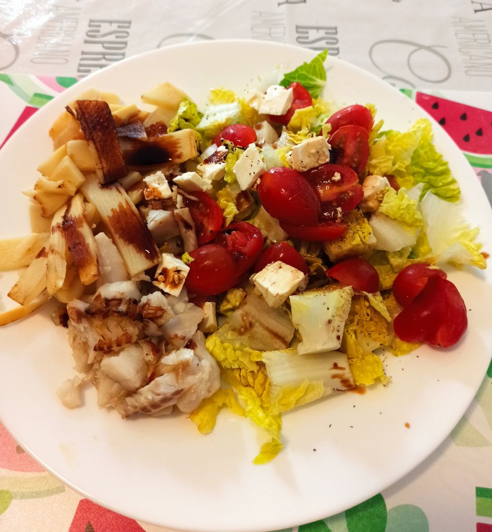 Ensalada con pescado Ensalada con pescado