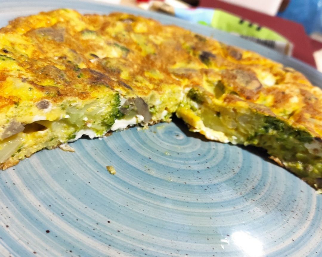 Tortilla de brócoli y champiñones Paso 3 Tortilla de brócoli y champiñones Paso 3