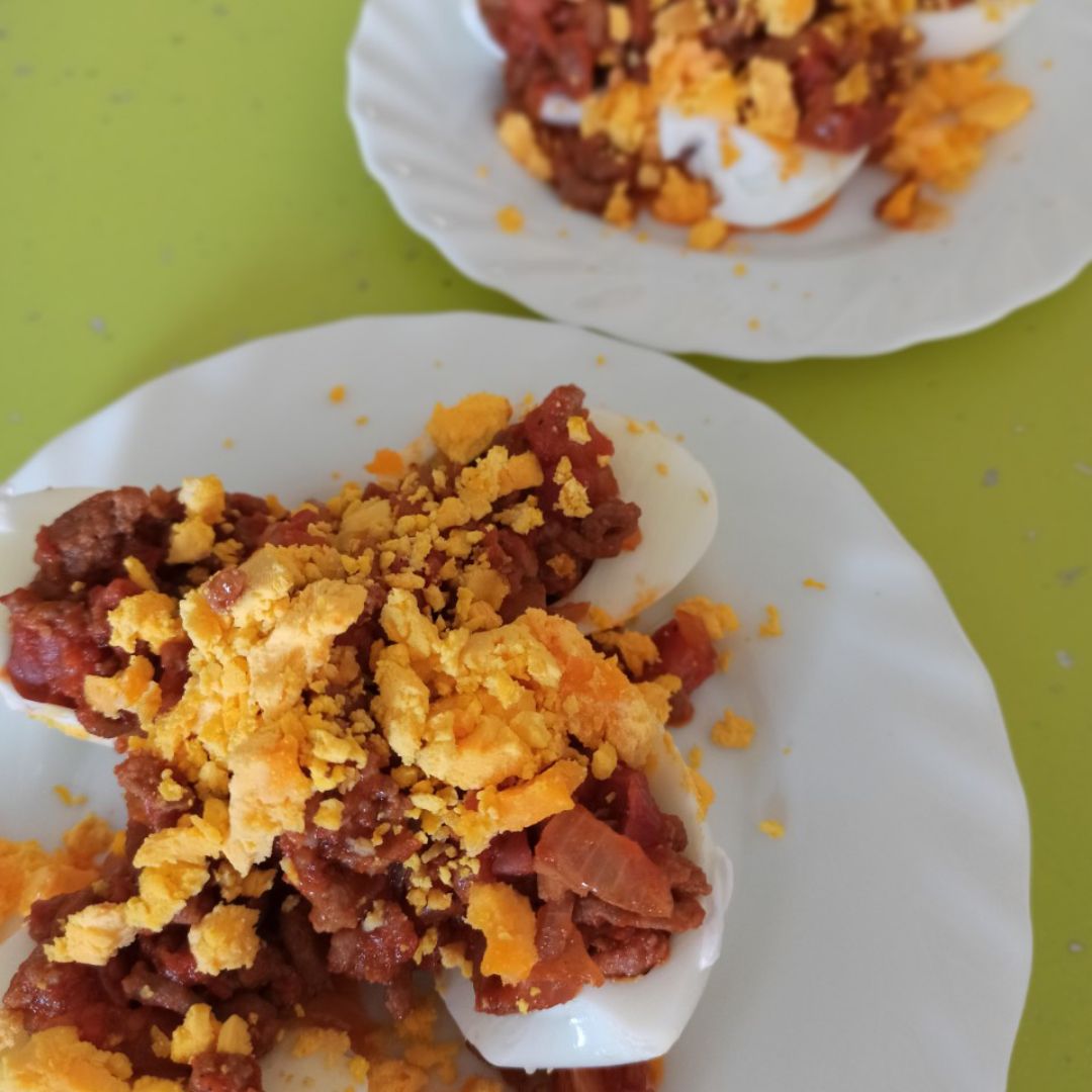 Huevos rellenos a la castellana Huevos rellenos a la castellana