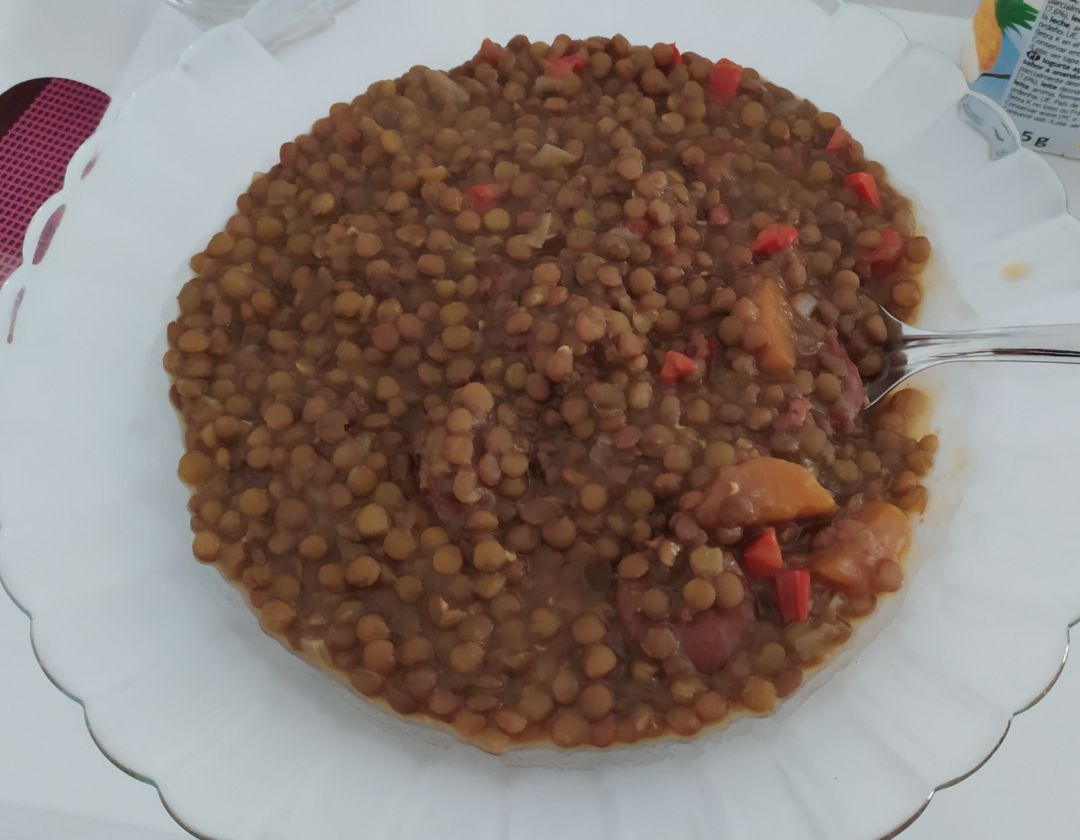 Lentejas con chorizo (para 4) Lentejas con chorizo (para 4)