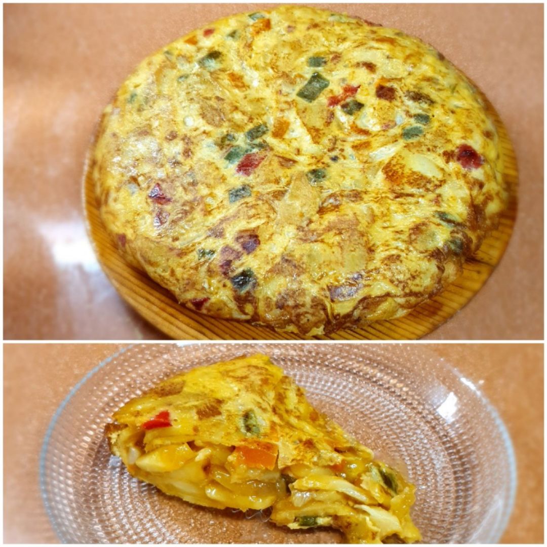 Tortilla de patatas con pisto de calabaza Tortilla de patatas con pisto de calabaza