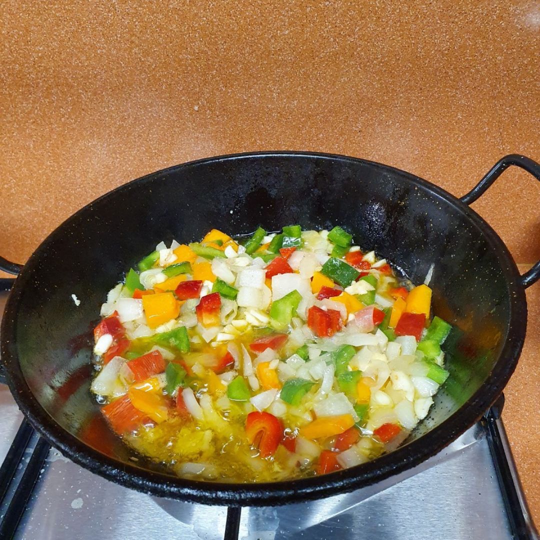 Tortilla de patatas con pisto de calabaza Paso 0 Tortilla de patatas con pisto de calabaza Paso 0