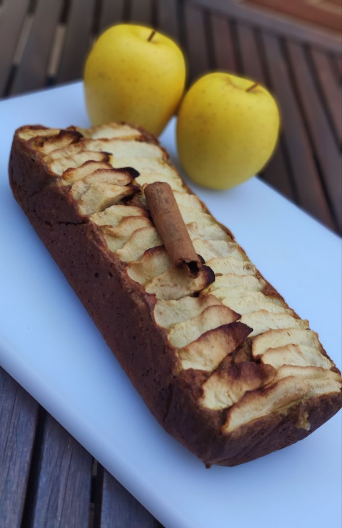 Bizcocho de manzana y nueces